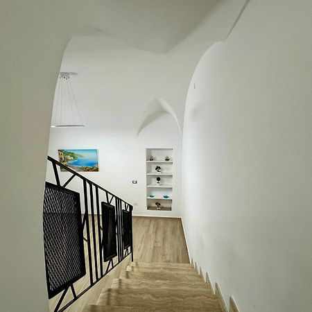 Terrasini Center Apartments Bagian luar foto